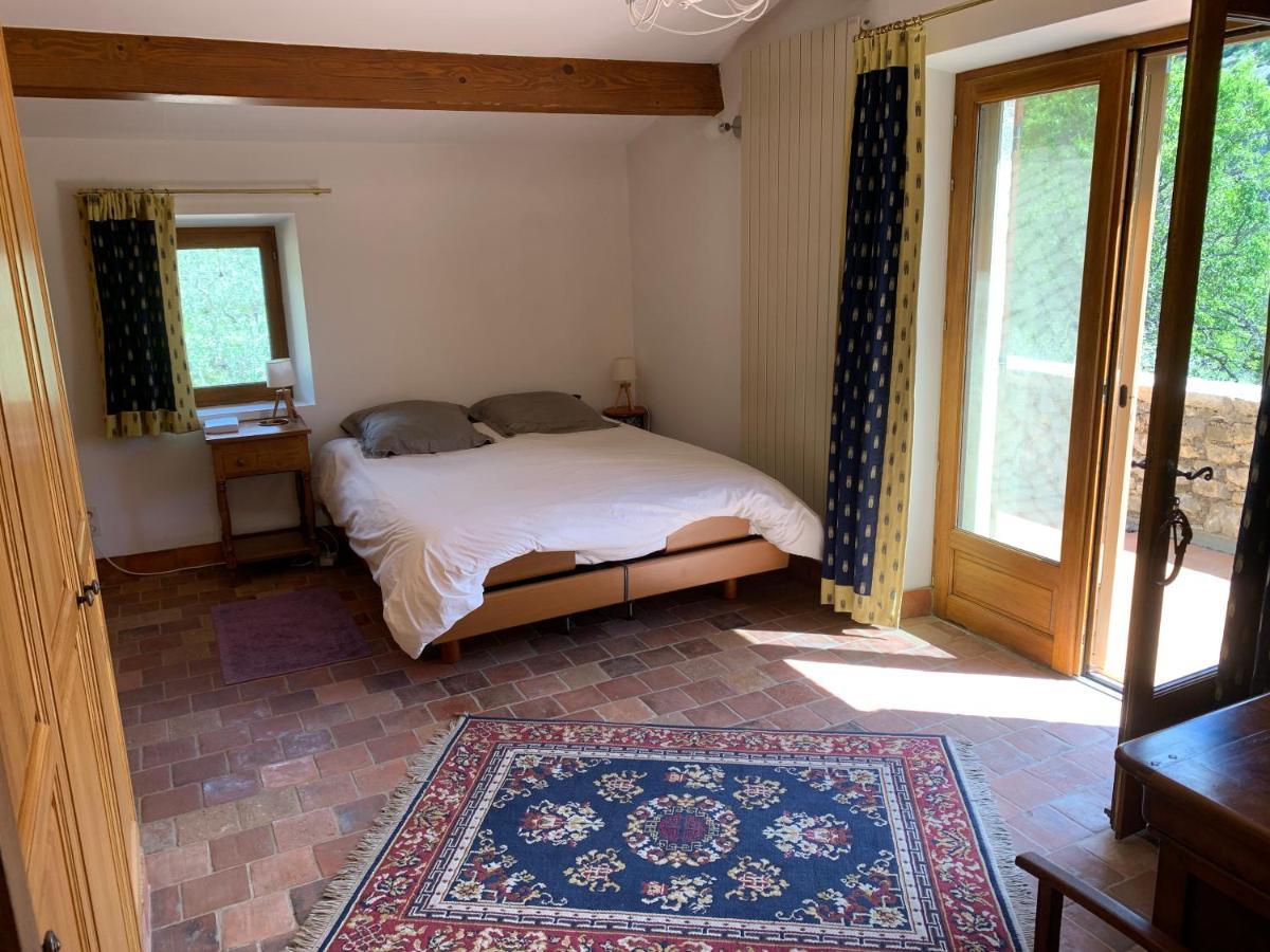 FONT NOUVELLE maison de charme Drôme Provençale, 6 ou 10 personnes avec piscine Plaisians Exterior foto